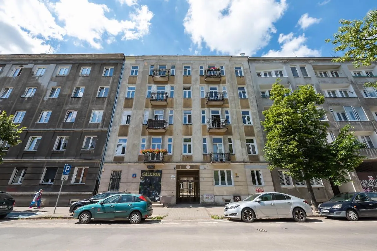 New Praga Enchanting Studio وارسو بولندا